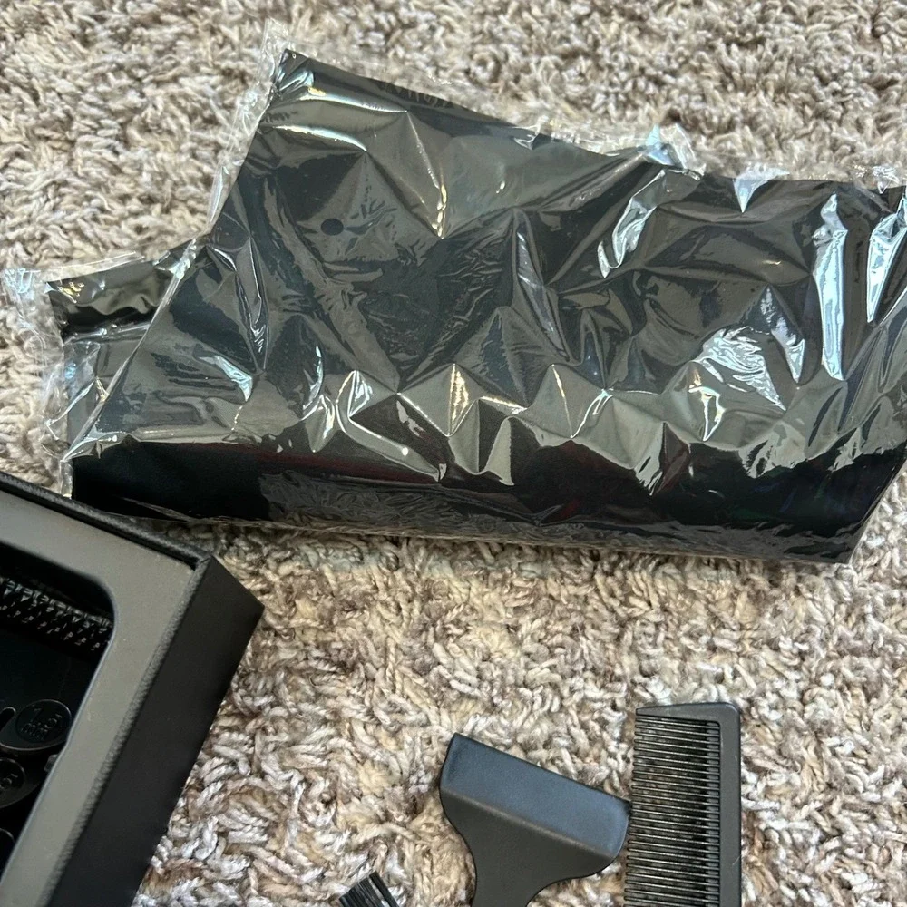Professional Hair‎ Clipper Guard Set with Comb Cape and Cleaning Brushes Black
